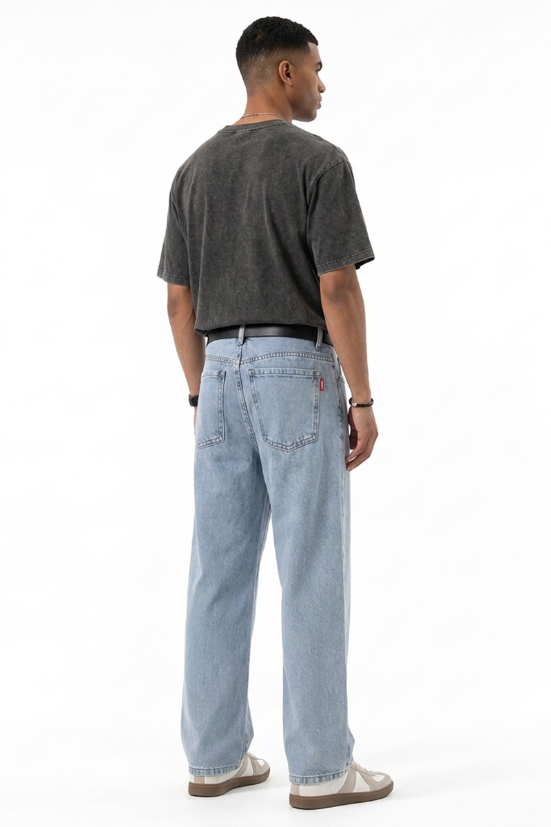Men's Vintage Wash Straight-Leg Jeans