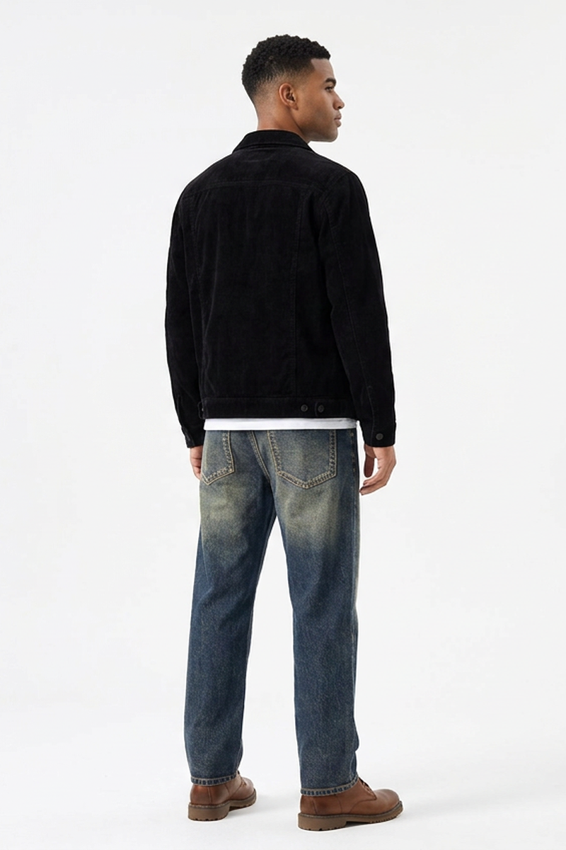 Men's Soft Stretch Tapered Straight-Leg Jeans