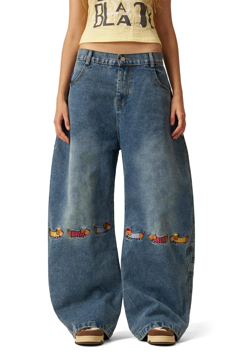 Women's Blue Cartoon Dog Embroidered Oversized Jeans