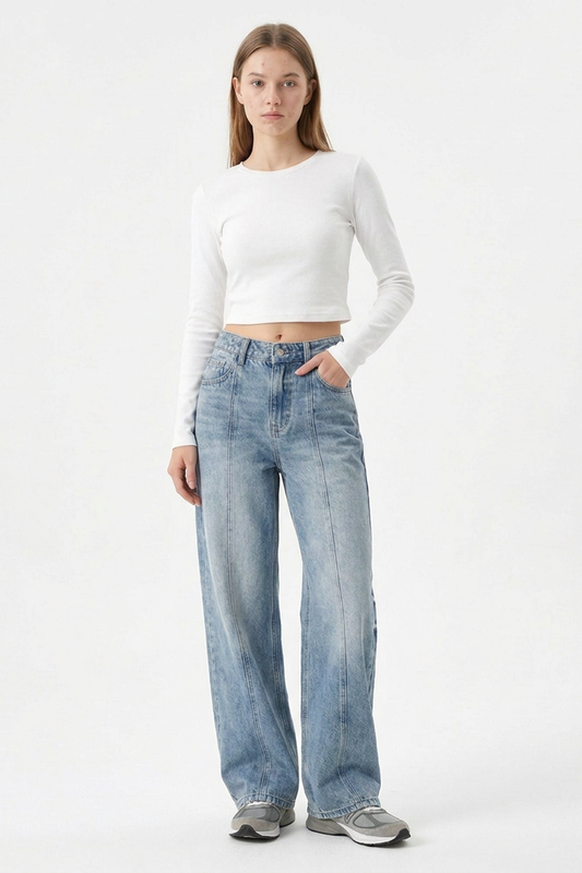 Women's Vintage Wash Paneled Wide-Leg Jeans