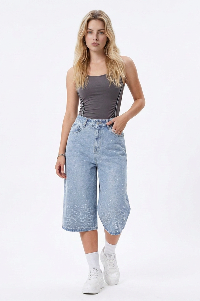 Women's High-Waisted Rhinestone DetailWide-Leg Denim Shorts
