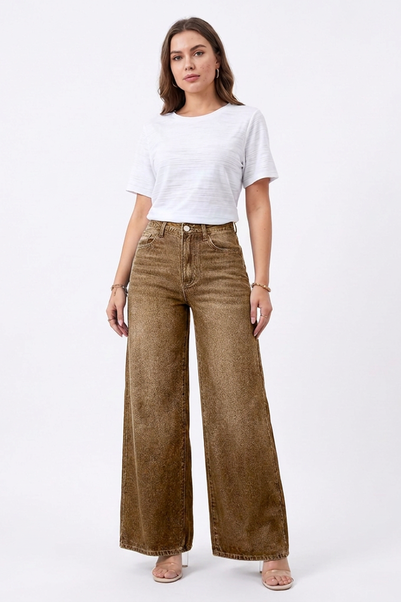 Women's High-Waisted Wide-Leg Jeans