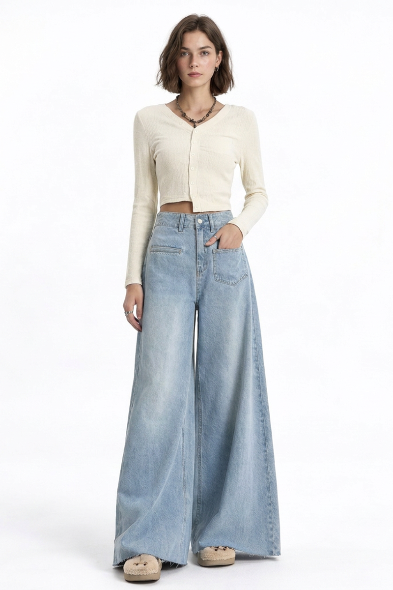 Women's Vintage Wash Relaxed Fit Wide-Leg Jeans