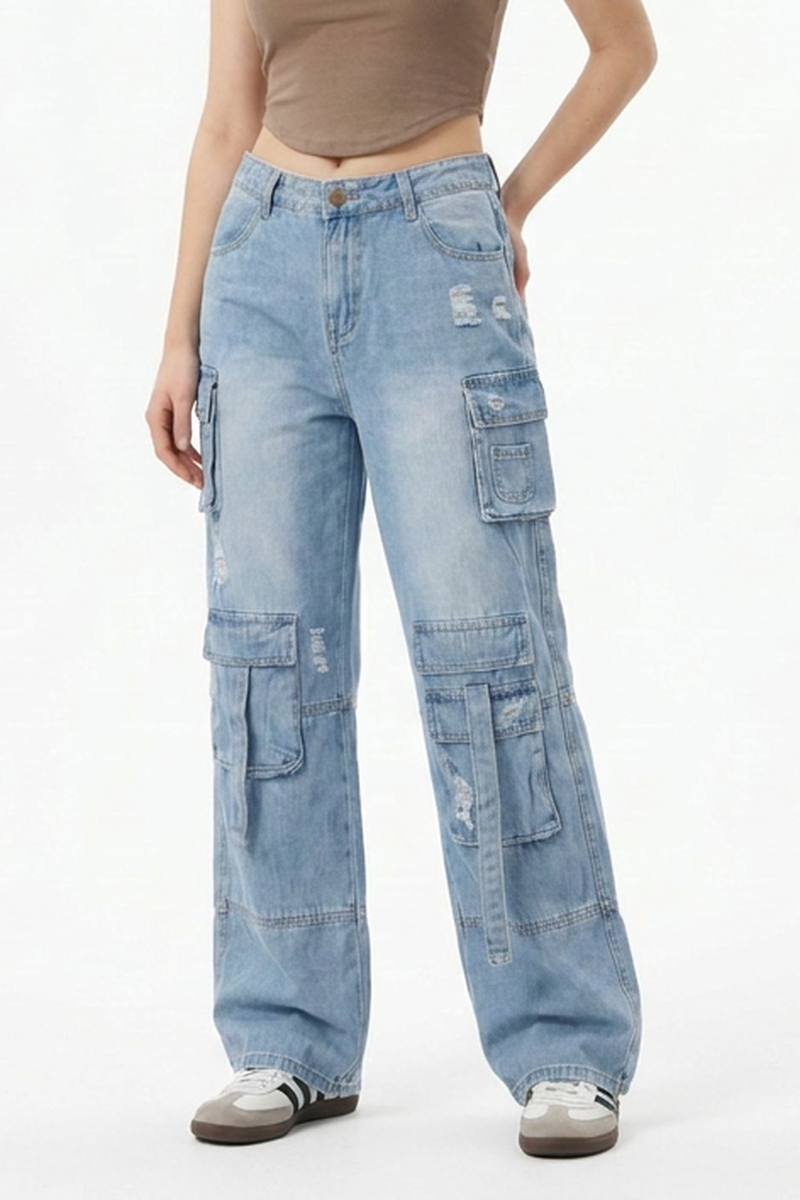 Women's Vintage Distressed Cargo Jeans