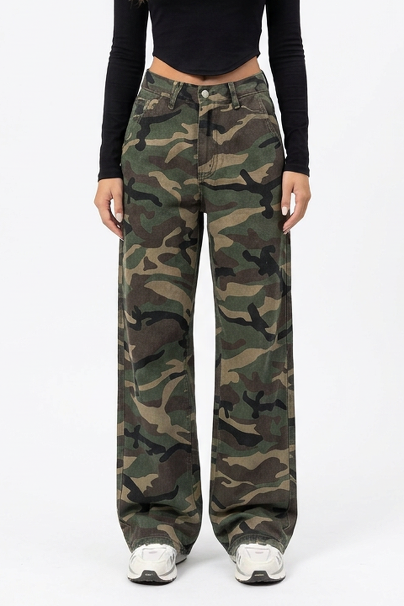 Women's Vintage Camo Wide-Leg Jeans