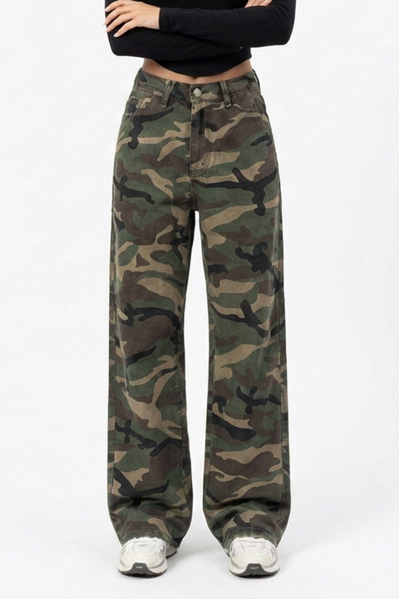 Women's Vintage Camo Wide-Leg Jeans