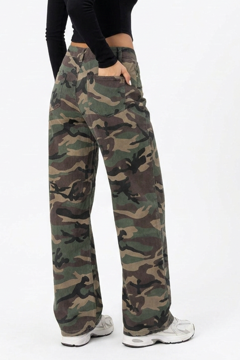 Women's Vintage Camo Wide-Leg Jeans