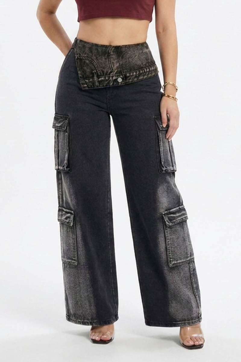 Women's Vintage Black Wash Cargo Jeans