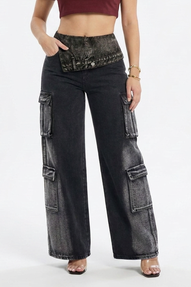 Women's Vintage Black Wash Cargo Jeans